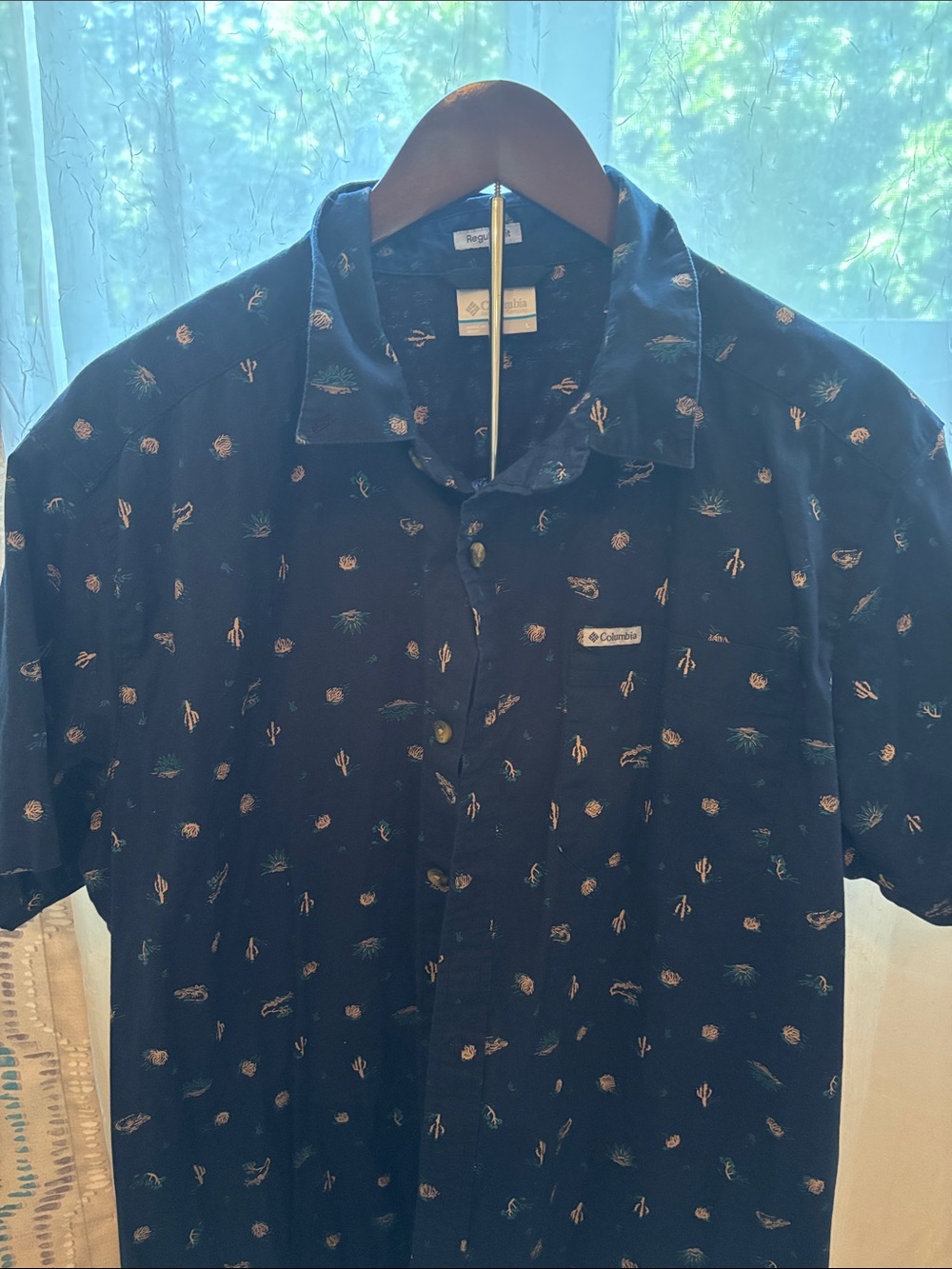 Columbia Navy Short-Sleeve Button-Up Shirt with Desert Motif